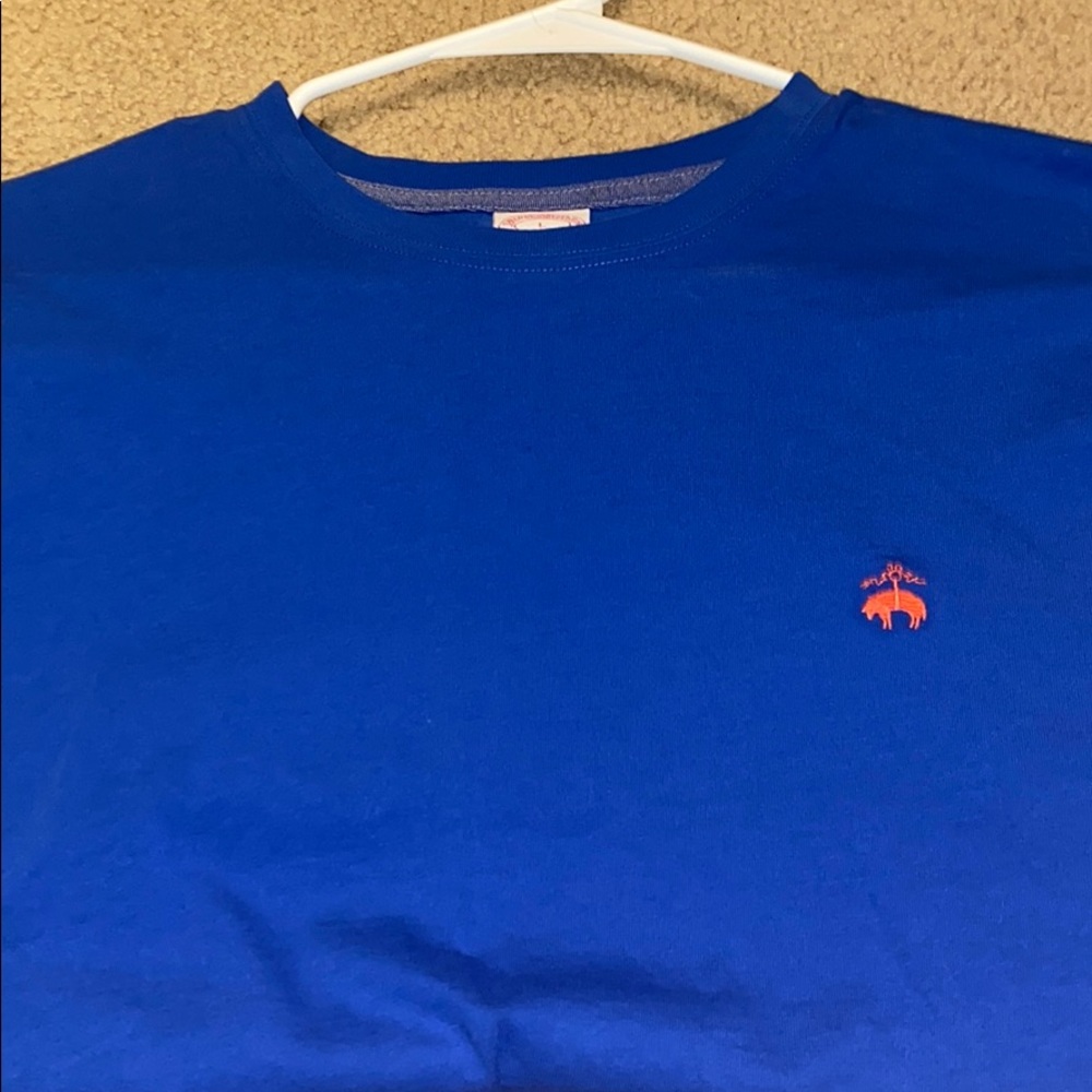 Brookes bothers tee